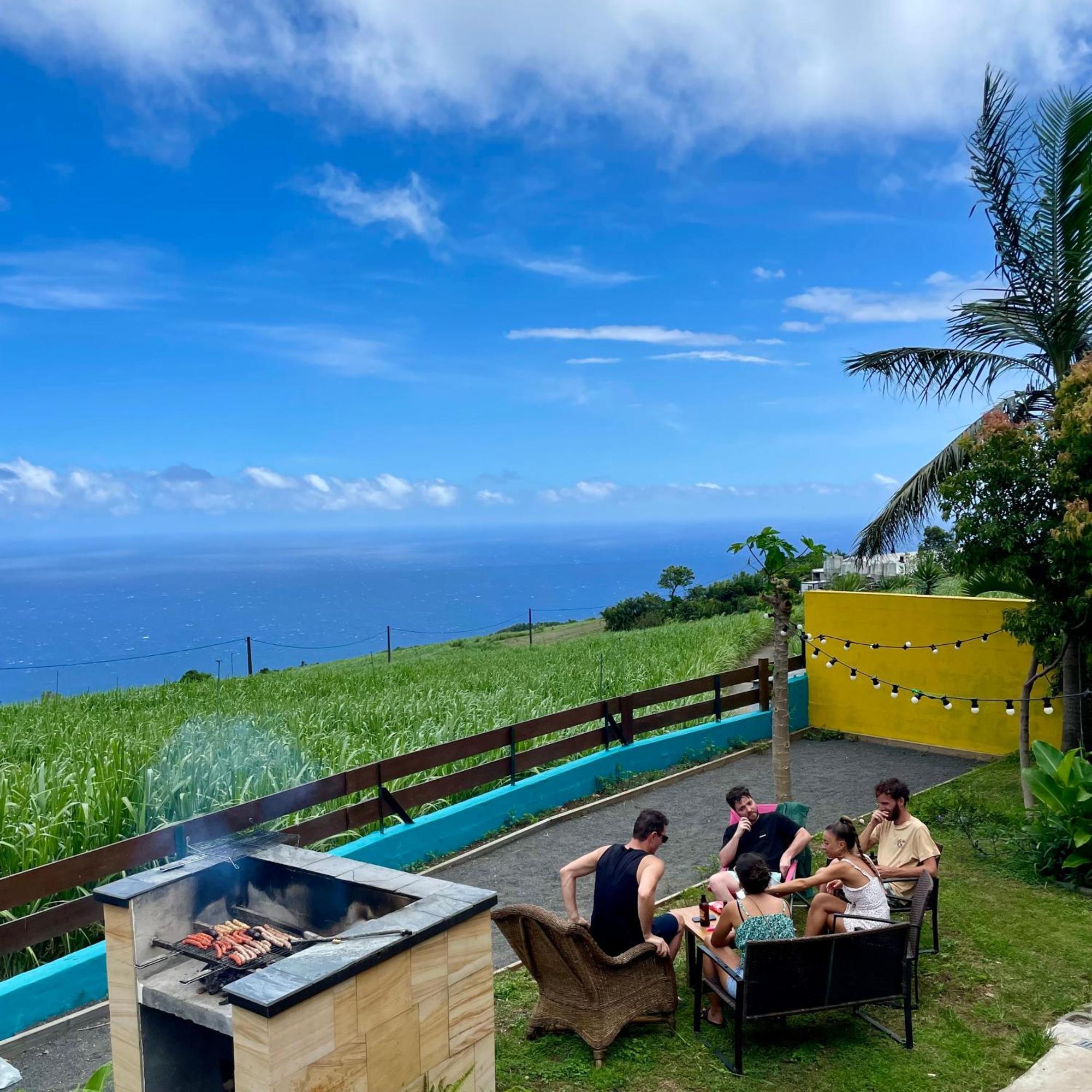 Dodo House Auberge De Jeunesse 圣勒 外观 照片